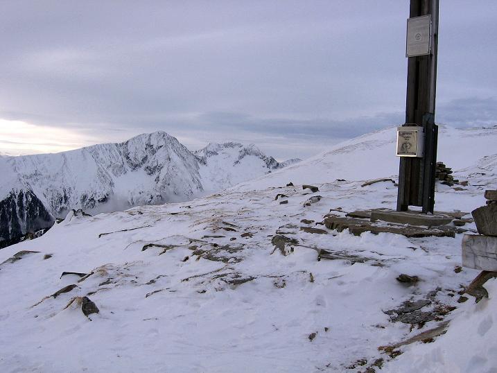 Foto: Andreas Koller / Skitour / Aus der Krakau auf die Tockneralm (2357m) / 05.01.2012 22:12:24