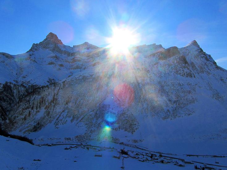 Foto: Andreas Koller / Skitour / Chilchalphorn (3040m) / 19.01.2012 21:26:37