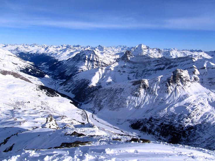 Foto: Andreas Koller / Skitour / Chilchalphorn (3040m) / 19.01.2012 21:20:22