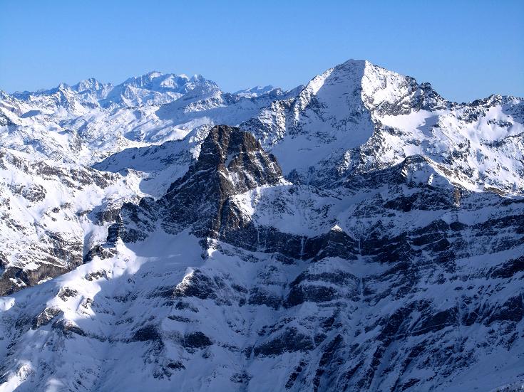 Foto: Andreas Koller / Skitour / Chilchalphorn (3040m) / 19.01.2012 21:17:46