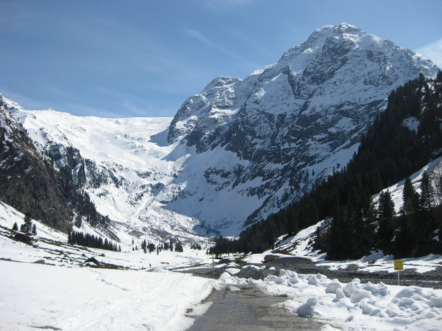 Foto: Wolfgang Lauschensky / Skitour / Lüsener Spitze und Lüsener Fernerkogel / 'Mauer' und Lüsener Fernerkogel / 31.01.2012 22:15:15