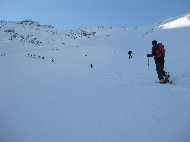 Foto: Wolfgang Lauschensky / Skitour / Lüsener Spitze und Lüsener Fernerkogel / über der ersten Steilstufe / 31.01.2012 22:14:35
