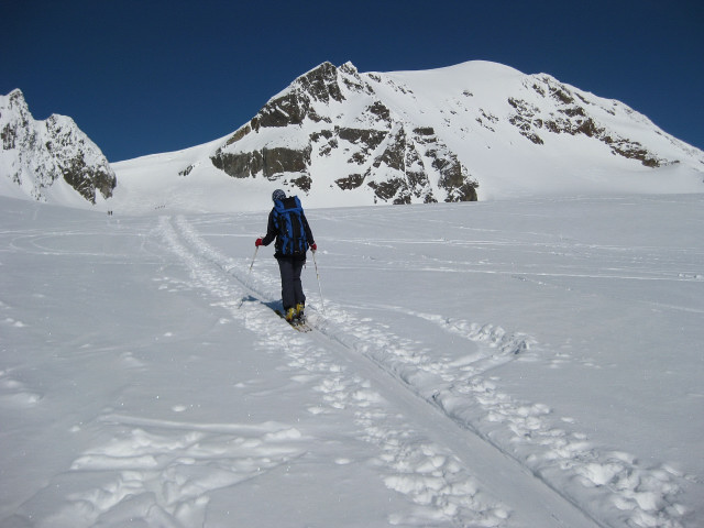Foto: Wolfgang Lauschensky / Skitour / Weißkugel 3738m über „Bella Vista“ / Weißkugel rechts des Hintereisjochs / 04.02.2012 18:15:45