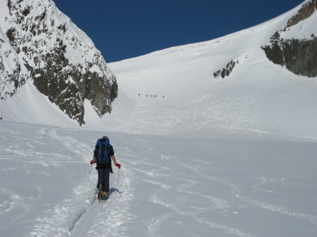 Foto: Wolfgang Lauschensky / Skitour / Weißkugel 3738m über „Bella Vista“ / Zustieg zum Hintereisjoch / 04.02.2012 18:15:34
