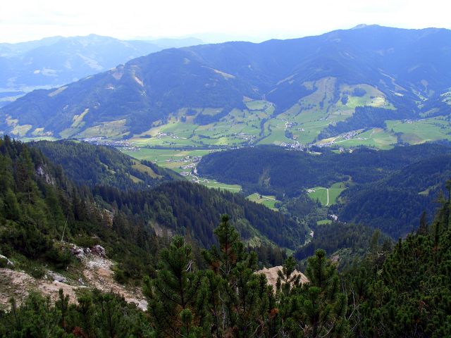 Foto: Datzi / Wandertour / Überschreitung Hochzinth und Birnhorn (Biwak) / Der Aufstieg zur Passauerhütte / 23.02.2012 07:01:04