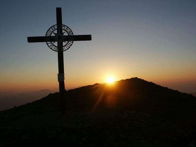 Foto: Datzi / Wandertour / Rundtour über den Kl. Reichard - Hochreichard - Brandstätterkogel (Biwak) - Maierangerkogel / Brandstätterkogel mit Sonnenaufgang / 06.05.2012 18:26:19