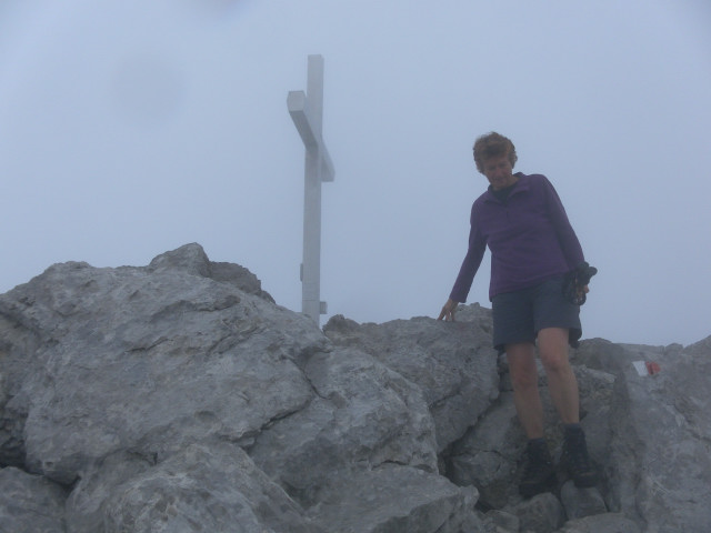 Foto: Wolfgang Lauschensky / Wandertour / Croz dell Altissimo 2339m / Gipfelblöcke des Croz dell Altissimo / 12.06.2012 17:30:52