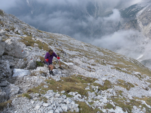 Foto: Wolfgang Lauschensky / Wandertour / Cima dei Lasteri 2459m / Blick ins Val delle Seghe / 12.06.2012 18:33:40