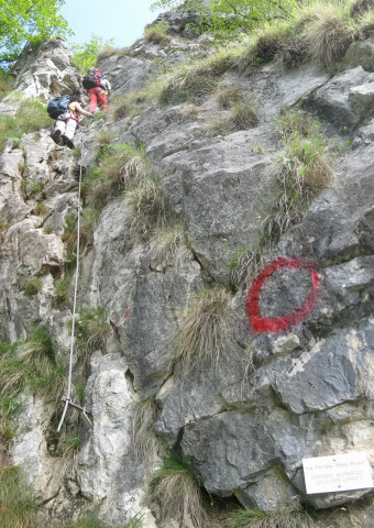 Foto: Wolfgang Lauschensky / Klettersteigtour / Via Ferrata Sass Brusai auf den Monte Boccaor 1532m / am Einstieg / 13.07.2012 08:03:13