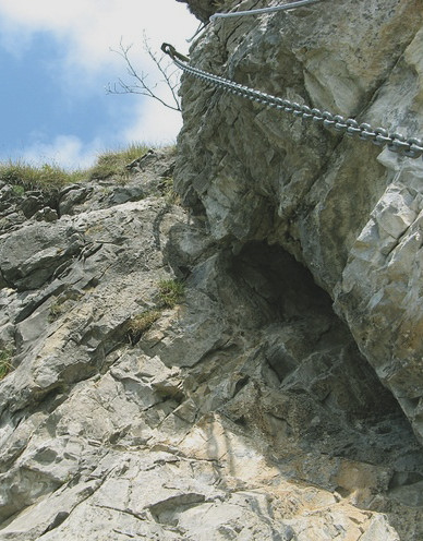 Foto: Wolfgang Lauschensky / Klettersteigtour / Monte Grona über Ferrata Centenario C.A.O. 1736m / klassische Kettensicherung / 02.08.2012 18:00:05