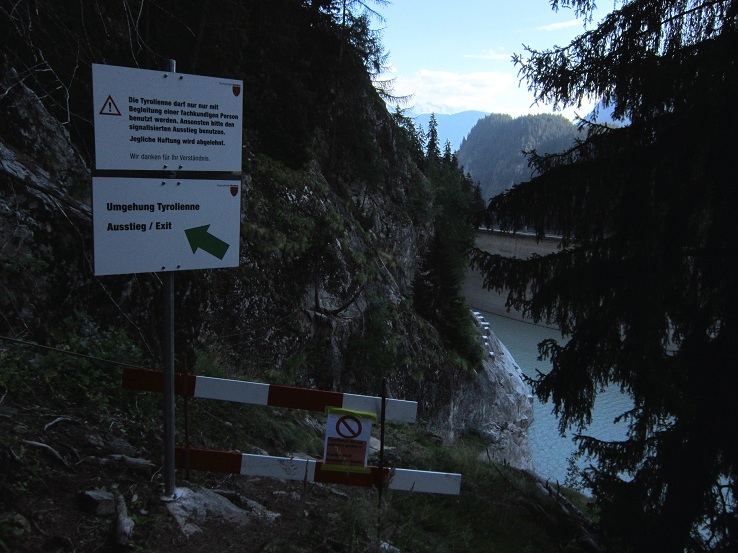 Foto: Andreas Koller / Klettersteigtour / Klettersteig Aletsch (1550m) / Tyrolienne - gesperrt! / 02.09.2012 02:18:38