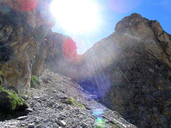 Foto: Andreas Koller / Wandertour / Aus dem Turtmanntal auf die Barrhörner (3610m) / Gässi / 13.09.2012 01:45:32
