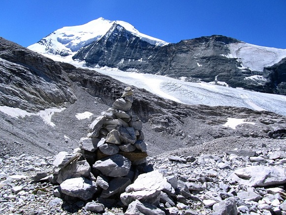 Foto: Andreas Koller / Wandertour / Aus dem Turtmanntal auf die Barrhörner (3610m) / 13.09.2012 01:42:32