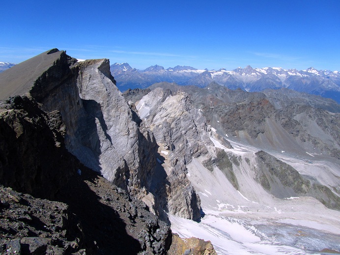 Foto: Andreas Koller / Wandertour / Aus dem Turtmanntal auf die Barrhörner (3610m) / 13.09.2012 01:36:22