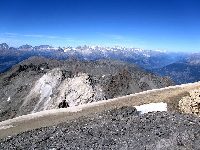 Foto: Andreas Koller / Wandertour / Aus dem Turtmanntal auf die Barrhörner (3610m) / Berner Alpen / 13.09.2012 01:26:39