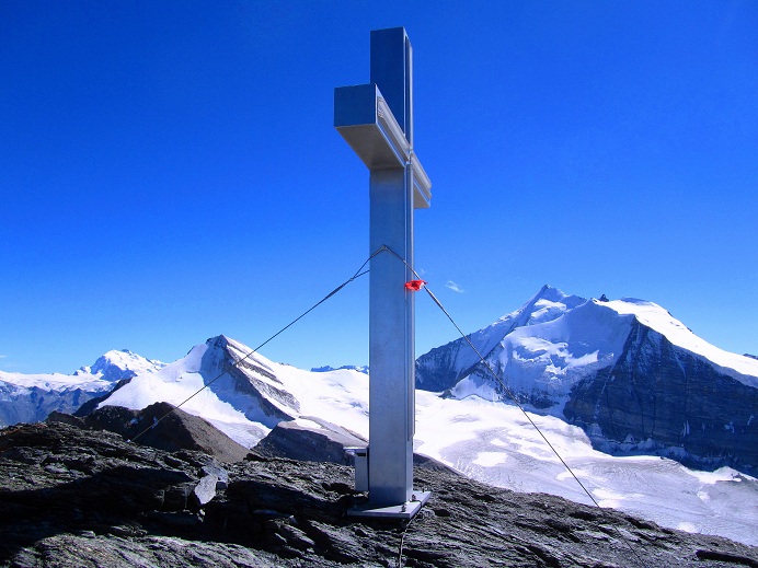 Foto: Andreas Koller / Wandertour / Aus dem Turtmanntal auf die Barrhörner (3610m) / 13.09.2012 01:26:03