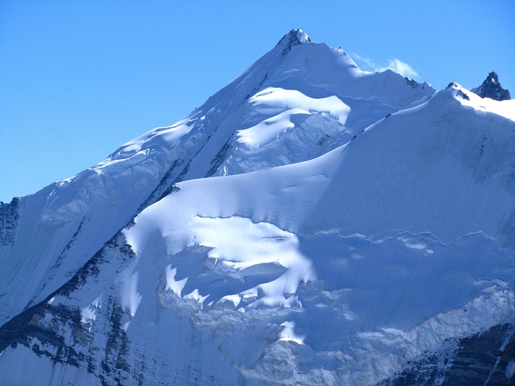Foto: Andreas Koller / Wandertour / Aus dem Turtmanntal auf die Barrhörner (3610m) / Weißhorn (4505m) / 13.09.2012 01:25:53