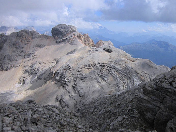 Foto: Andreas Koller / Wandertour / Piz de Lavarella (3055m) / Conturinesspitze (3064m) / 27.09.2012 00:26:57