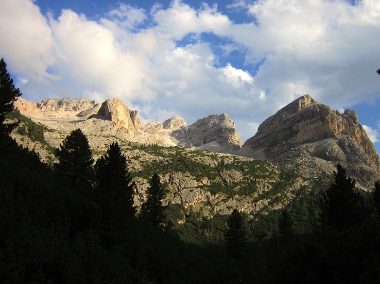 Foto: Andreas Koller / Wandertour / Piz de Lavarella (3055m) / 27.09.2012 00:22:30