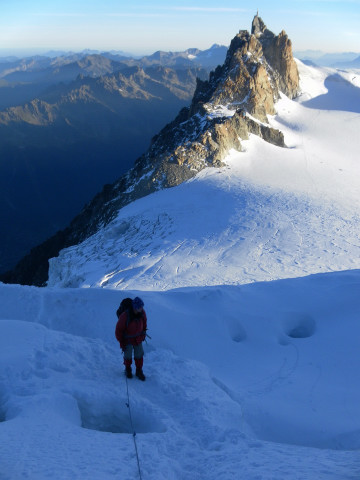 Foto: Wolfgang Lauschensky / Wandertour / Mont Blanc du Tacul 4248m / Spaltenbrücke / 01.10.2012 22:41:16