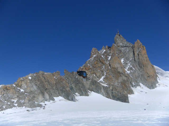 Foto: Wolfgang Lauschensky / Wandertour / Mont Blanc du Tacul 4248m / Refuge des Cosmiques und Aiguille du Midi / 01.10.2012 22:38:18