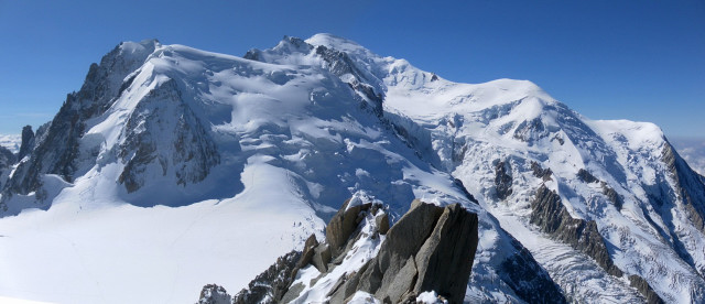 Foto: Wolfgang Lauschensky / Wandertour / Mont Blanc du Tacul 4248m / Mont Blanc du Tacul, Mont Maudit, Mont Blanc, Dom du Gouter und Aiguillle du Gouter / 01.10.2012 22:37:57