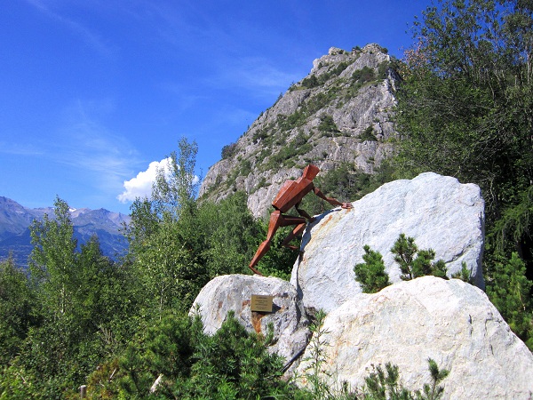 Foto: Andreas Koller / Klettersteigtour / Via ferrata du Belvedere (1265m) / Klettersteigkehre und Ausgangspunkt / 02.10.2012 01:20:52