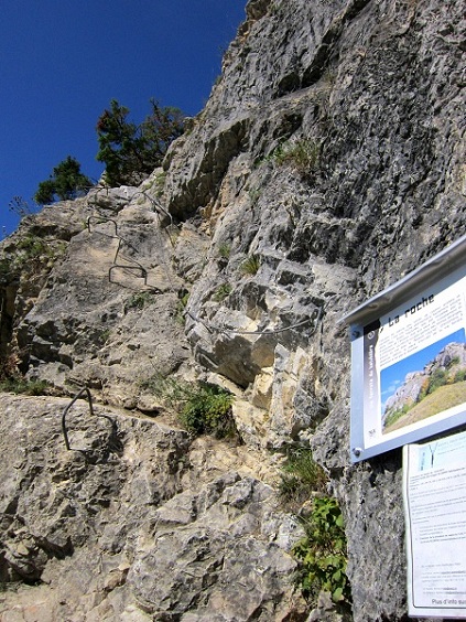 Foto: Andreas Koller / Klettersteigtour / Via ferrata du Belvedere (1265m) / Einstieg / 02.10.2012 01:19:43