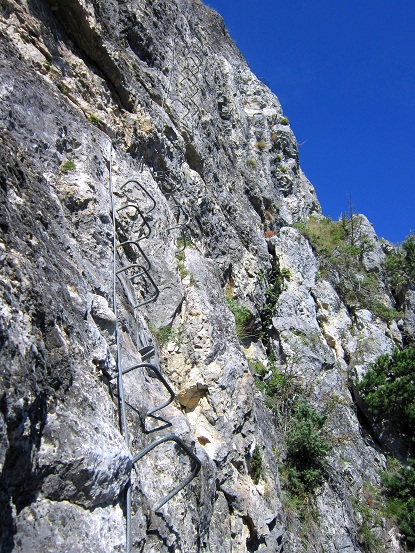 Foto: Andreas Koller / Klettersteigtour / Via ferrata du Belvedere (1265m) / 02.10.2012 01:16:18