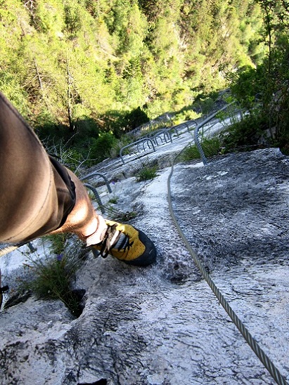 Foto: Andreas Koller / Klettersteigtour / Via ferrata du Belvedere (1265m) / 02.10.2012 01:14:06