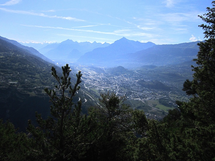 Foto: Andreas Koller / Klettersteigtour / Via ferrata du Belvedere (1265m) / Rhonetal und Sion / 02.10.2012 01:11:38