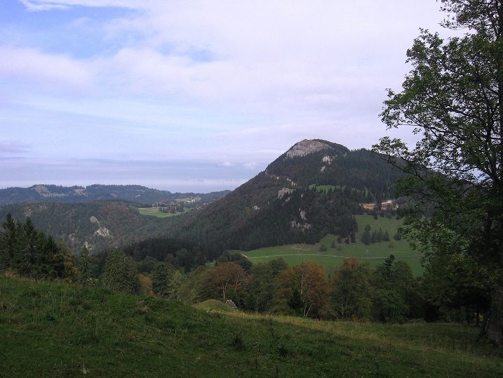 Foto: Andreas Koller / Wandertour / Hochstaff und Reisalpe (1399m) / Blick zum Hochstaff / 10.10.2012 23:19:18
