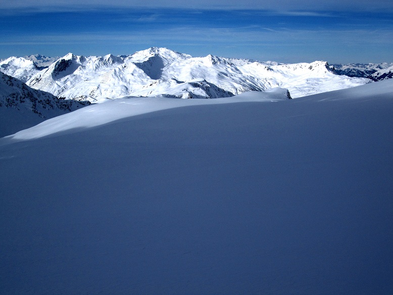 Foto: Andreas Koller / Skitour / Pischahorn und Mattjischtälli (2980m) / 20.01.2013 22:12:17