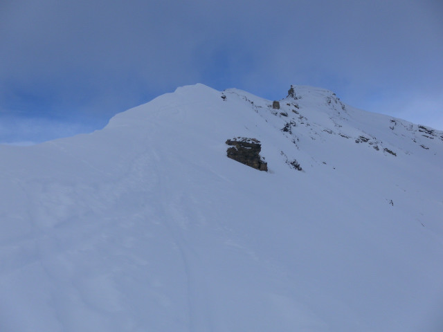 Foto: Wolfgang Lauschensky / Skitour / Piz Tomül 2946m / am Grat zum Piz Tomül / 30.01.2013 17:43:51