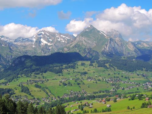 Foto: Wolfgang Dröthandl / Wandertour / Toggenburger Klangweg / Blick über das Toggenburg nach Norden auf Alpstein und Säntis / 03.07.2013 17:48:17