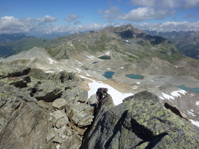 Foto: Manfred Karl / Wandertour / Flüela Wisshorn, 3085 m / Abwechslungsreiche Blockkraxelei - wenn man will / 29.08.2013 21:02:46