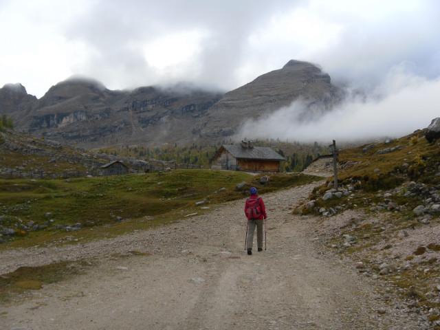 Foto: Wolfgang Lauschensky / Klettersteigtour / Furcia Rossa III Überschreitung / Großfanesalm und Nordrücken der Furcia Rossa III / 17.10.2013 00:37:14