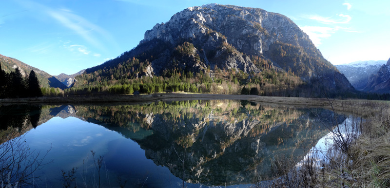 Foto: Datzi / Wandertour / Vom Brunnsee über die Eiblschlucht zum Hinteren Polster (Biwak) 2057m / Siegelung von der Riegerin am Brunnsee (Rechts das Brunntal - Weg zur E9blschlucht) / 01.12.2013 09:01:43