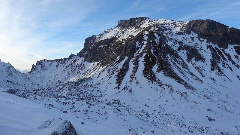 Foto: Datzi / Wandertour / Vom Brunnsee über die Eiblschlucht zum Hinteren Polster (Biwak) 2057m / Der Gr. Grießstein in seiner Pracht / 18.11.2013 19:09:41