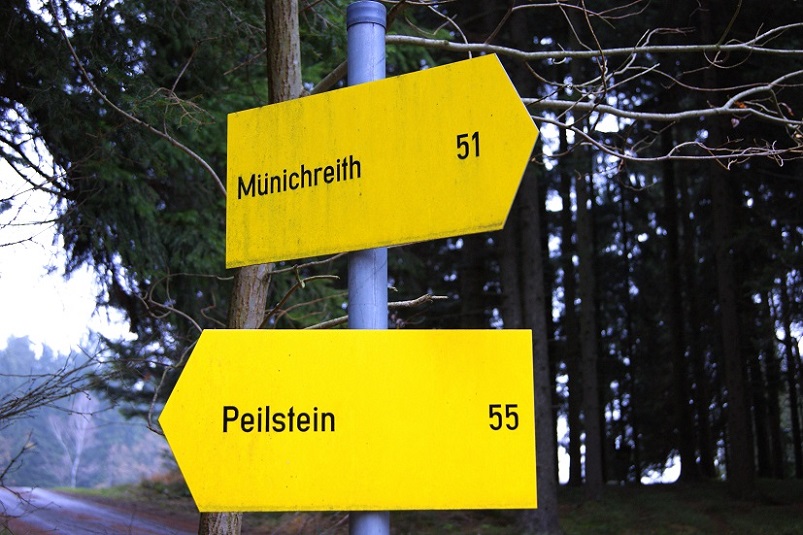 Foto: Andreas Koller / Wandertour / Ostrong - mystisches Waldviertel (1061m) / Von Münichreith über den Kamm des Ostrong / 22.12.2013 23:58:42