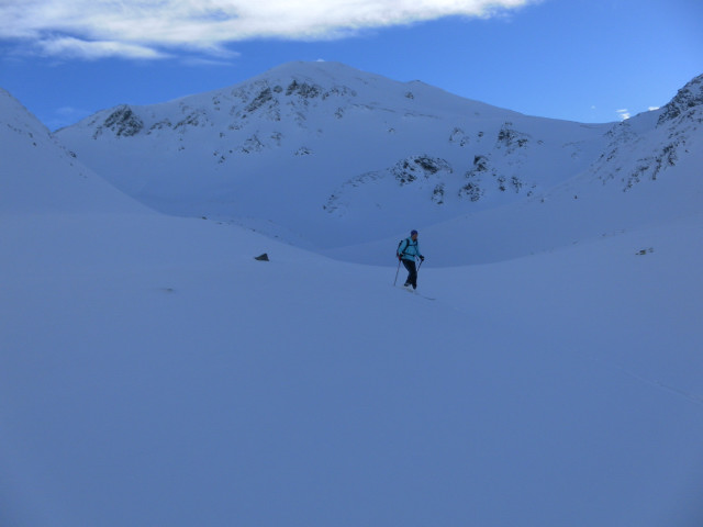 Foto: Wolfgang Lauschensky / Skitour / Elferspitze 2926m über Zwölferkopf 2760m / Gampertal und Elferspitz / 12.01.2014 15:06:22
