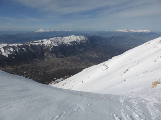 Foto: Manfred Karl / Skitour / Monte Amaro, 2793 m / Ausstieg aus der Rava Giumenta Bianca / 25.03.2014 20:05:49