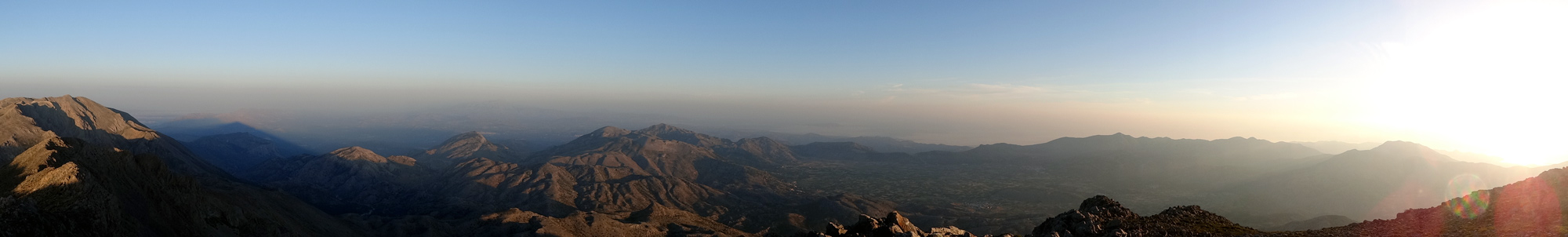 Foto: Datzi / Wandertour / Von der Lasithiou Hochebene zum Afentis sowie Dikti Ori (Biwak) und Lazaros / Blick nach Norden und auf die Hochebene / 27.06.2014 15:12:03