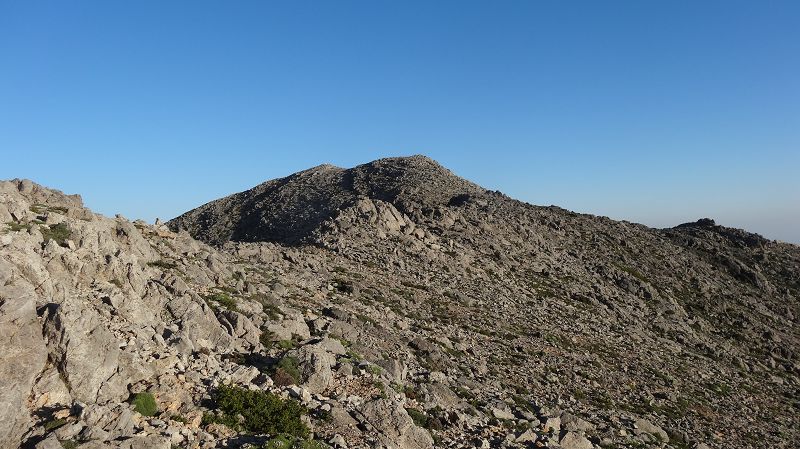 Foto: Datzi / Wandertour / Von der Lasithiou Hochebene zum Afentis sowie Dikti Ori (Biwak) und Lazaros / Die Weglose Überschreitung zum Lazaros / 27.06.2014 15:02:55