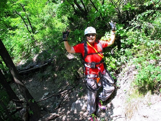 Foto: Andreas Koller / Klettersteigtour / Klettersteig Fennberg (1125m) / Set anlegen! Helm auf! / 22.07.2014 23:17:21