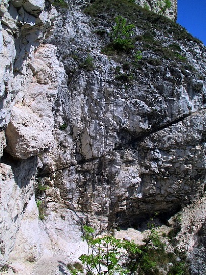 Foto: Andreas Koller / Klettersteigtour / Klettersteig Fennberg (1125m) / Die exponierte Leiter / 22.07.2014 23:10:59