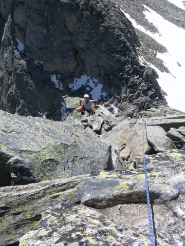 Foto: Wolfgang Lauschensky / Klettertour / Zsigmondyspitze oder Feldkopf (3089m) Normalweg / Tiefblick zur Feldscharte / 23.07.2014 21:41:55