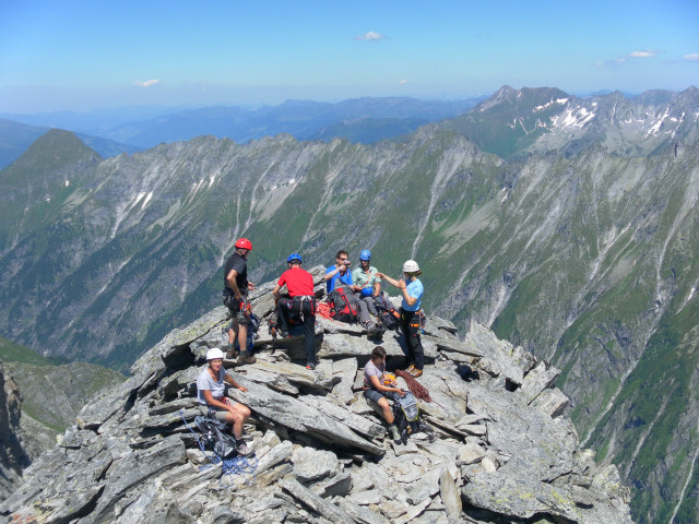 Foto: Wolfgang Lauschensky / Klettertour / Zsigmondyspitze oder Feldkopf (3089m) Normalweg / Gipfelabflachung im Nordgrat / 23.07.2014 21:39:41