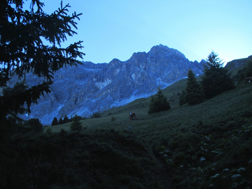 Foto: Andreas Koller / Klettersteigtour / Senda ferrada Piz Mitgel (3159m) / Piz Mitgel / 18.09.2014 01:48:39