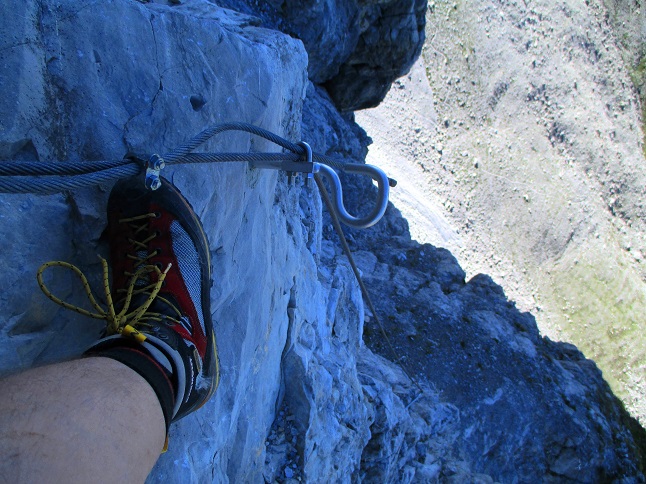 Foto: Andreas Koller / Klettersteigtour / Senda ferrada Piz Mitgel (3159m) / 18.09.2014 01:45:21